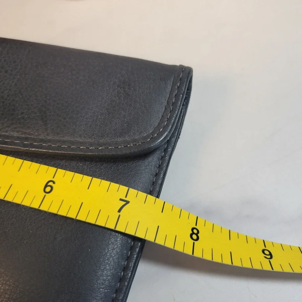 Buxton black leather